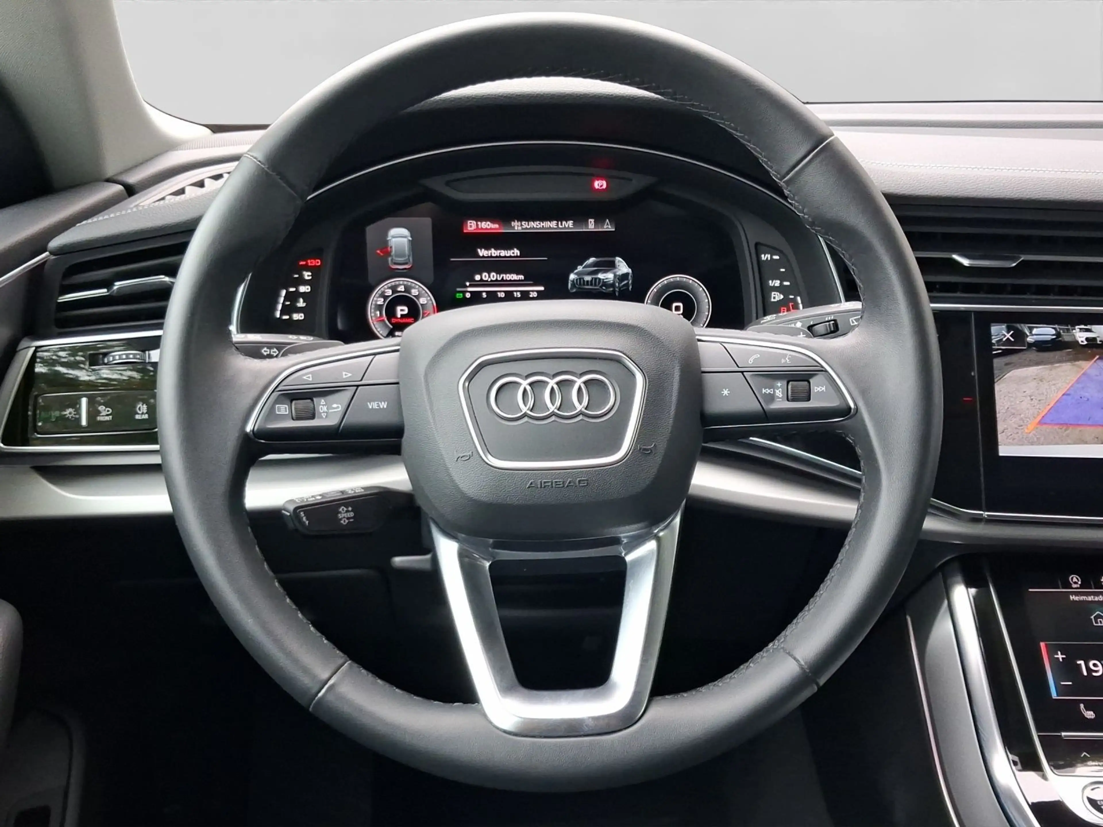 Audi Q8 55 TFSI Q AHK LM19 BuO OPS+ MATRIX — photo 9