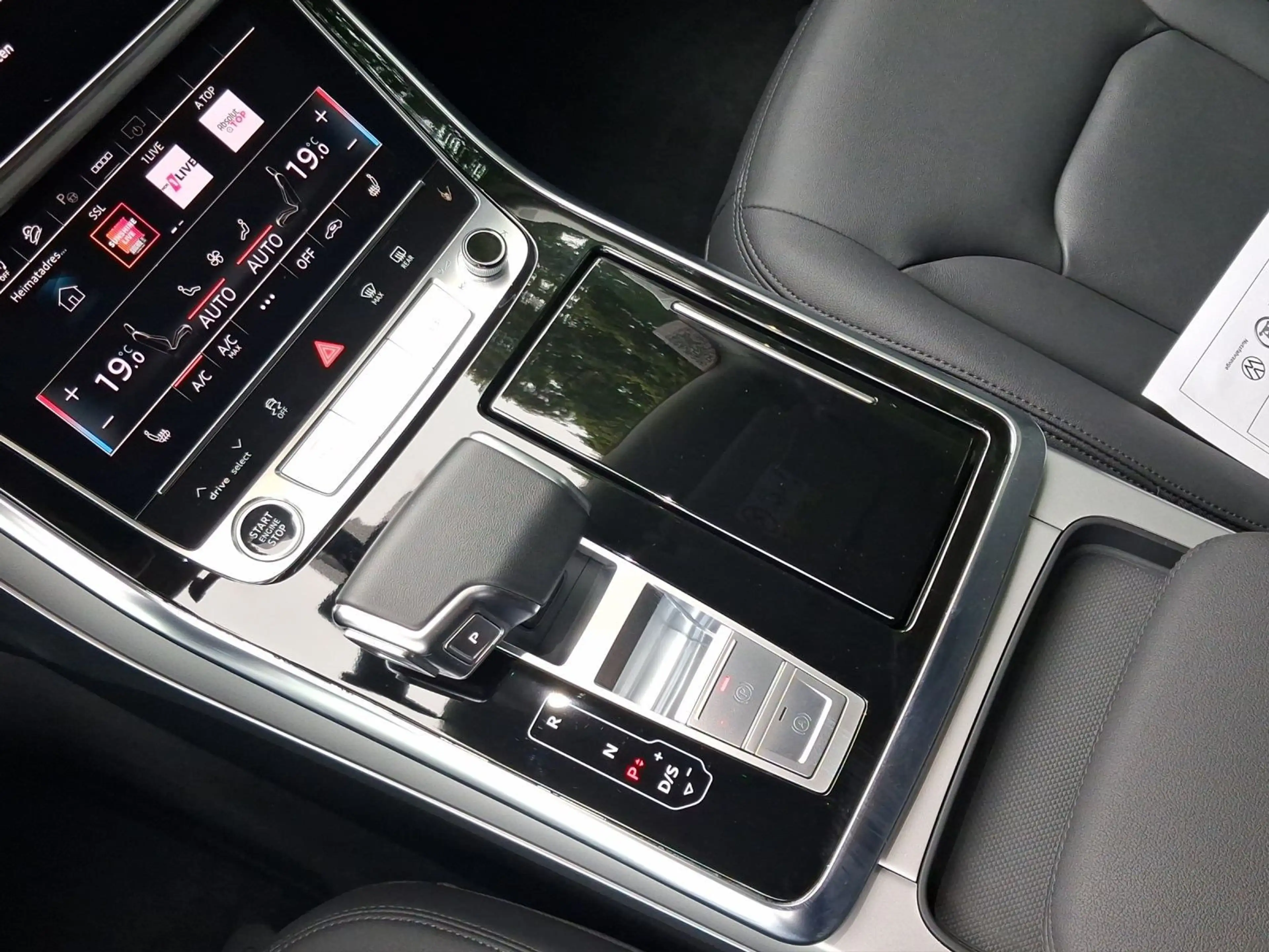 Audi Q8 55 TFSI Q AHK LM19 BuO OPS+ MATRIX — photo 11