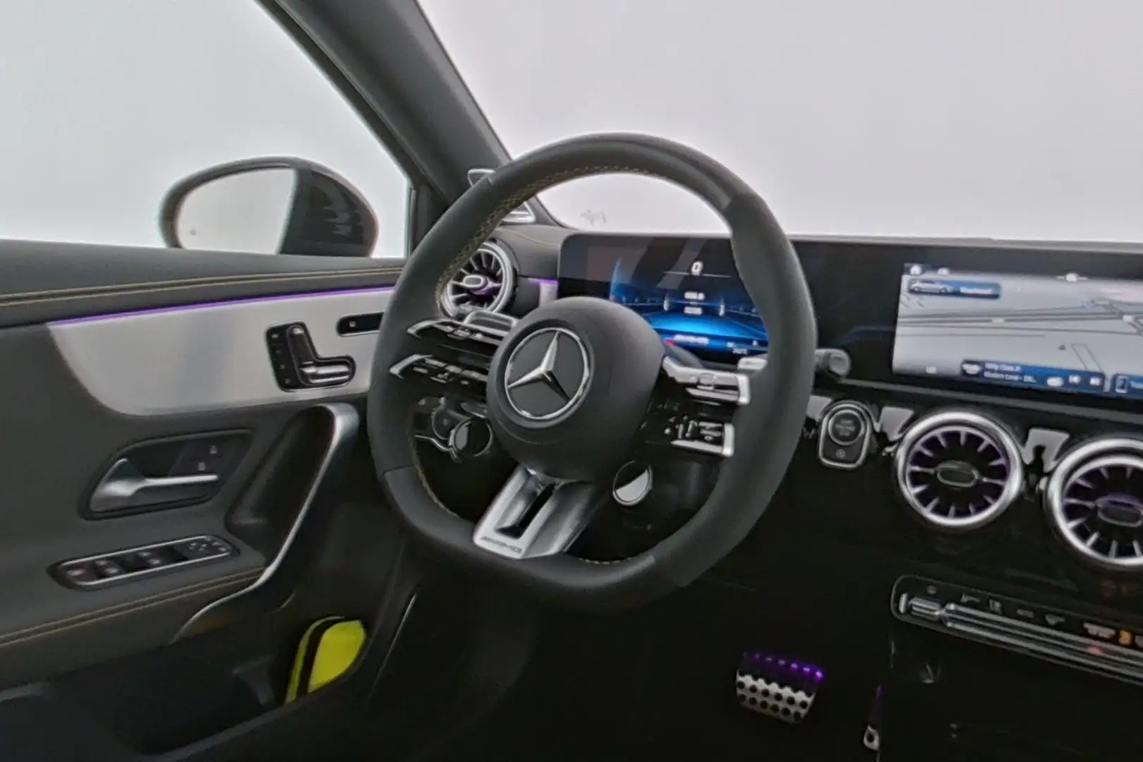 Mercedes-Benz A 45 AMG S 45 S 4MATIC+ Bleu - 2