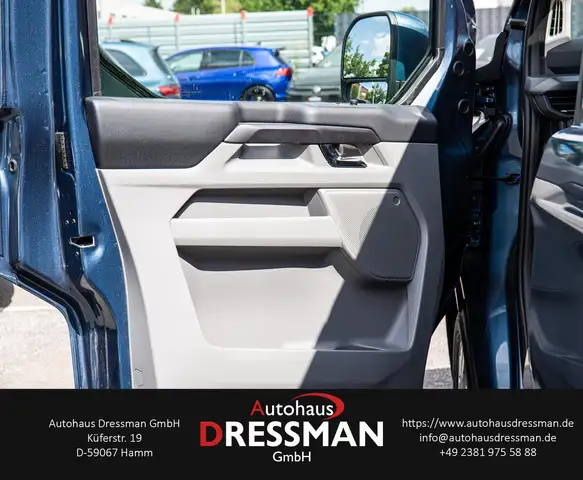 Ford Tourneo Custom view 8