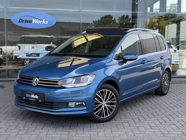 Volkswagen Touran 1.4 TSI Highline | Automaat | Panorama | Adaptive