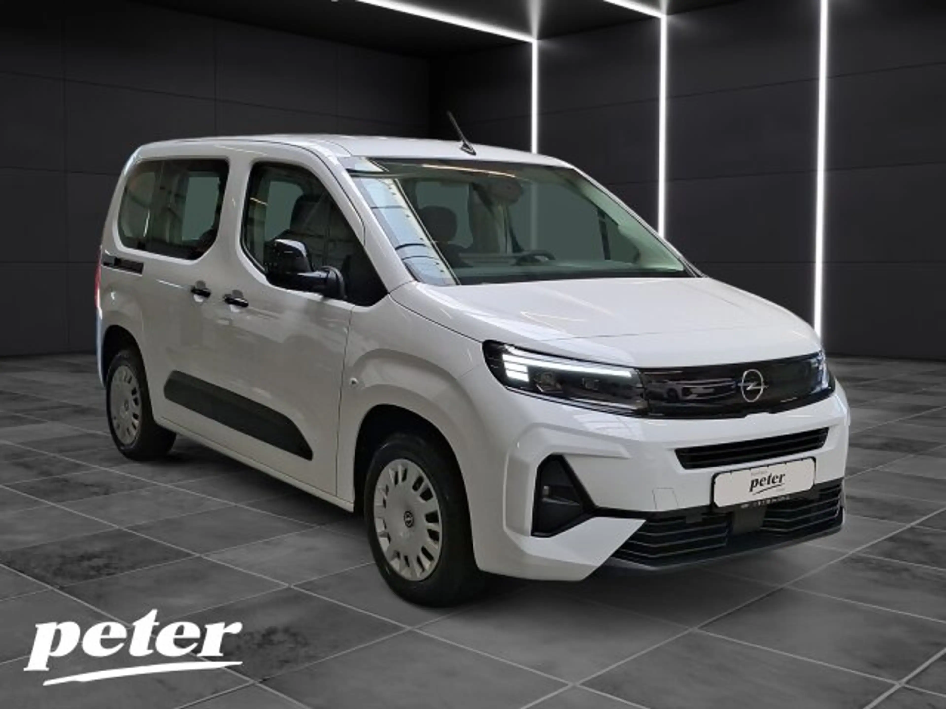 Opel Combo Life Edition 1.5 D 100 BAR-TZ +Matrix-Licht+Keyless+ — photo 5