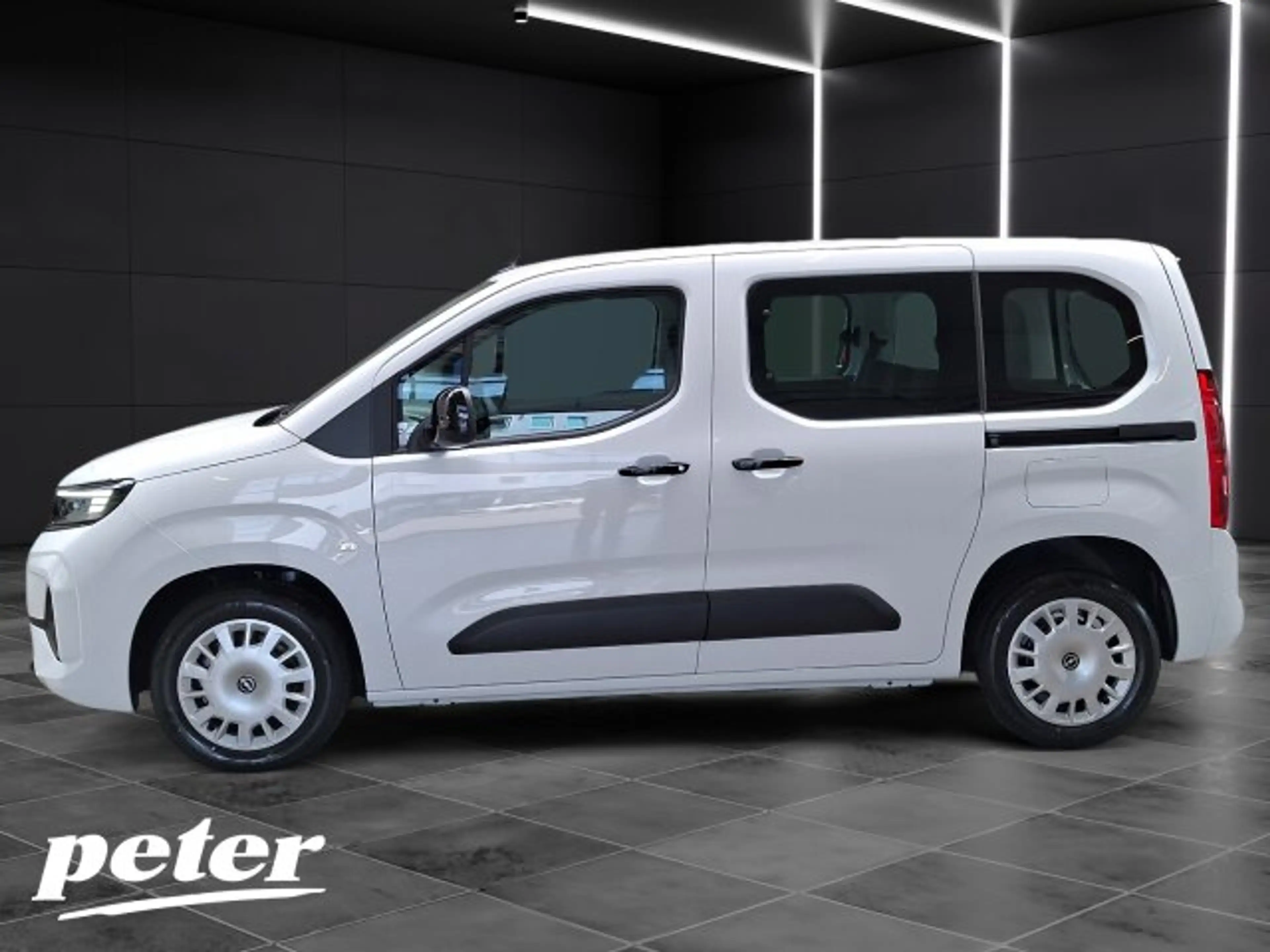 Opel Combo Life Edition 1.5 D 100 BAR-TZ +Matrix-Licht+Keyless+ — photo 2