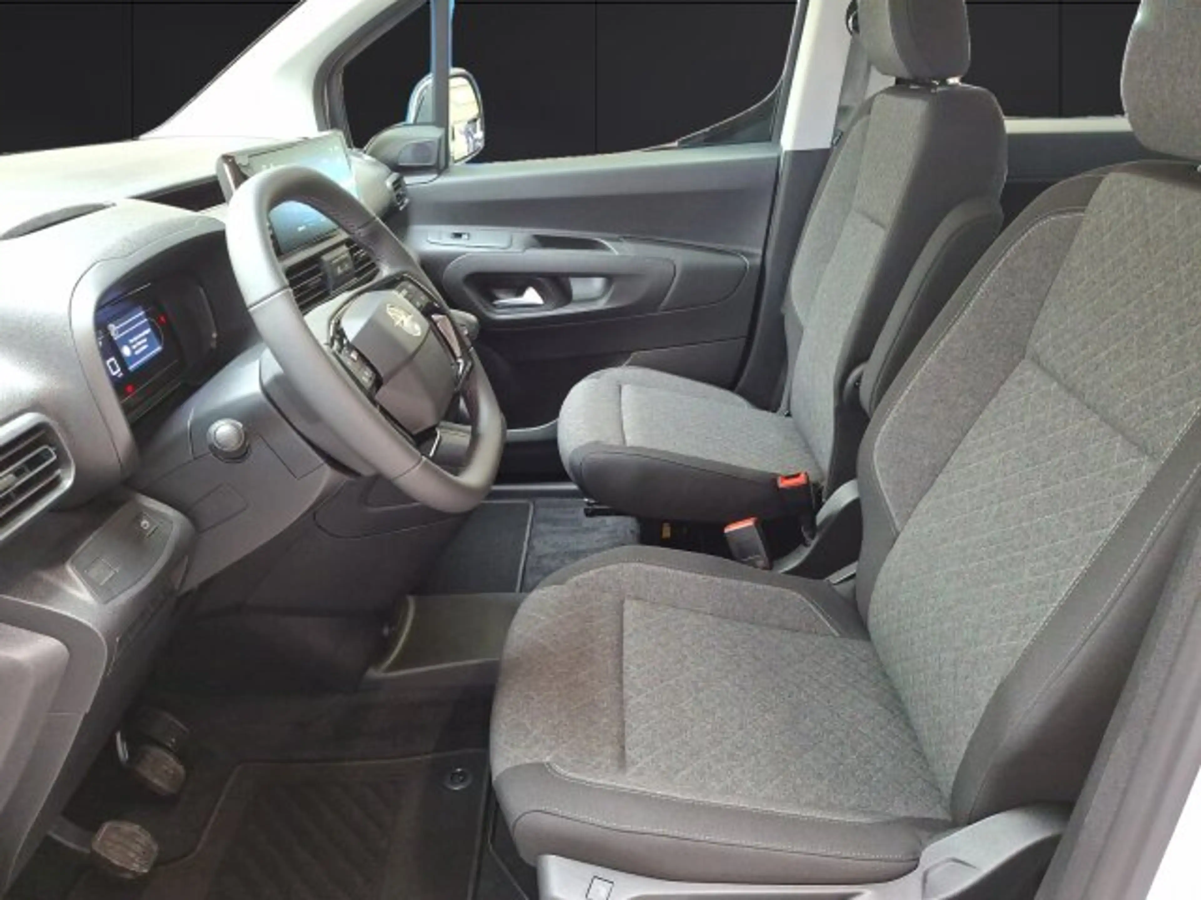 Opel Combo Life Edition 1.5 D 100 BAR-TZ +Matrix-Licht+Keyless+ — photo 8