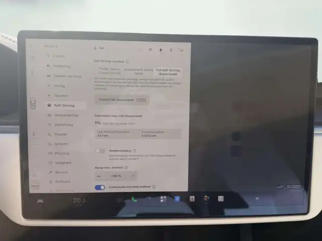 Tesla Model X view 20