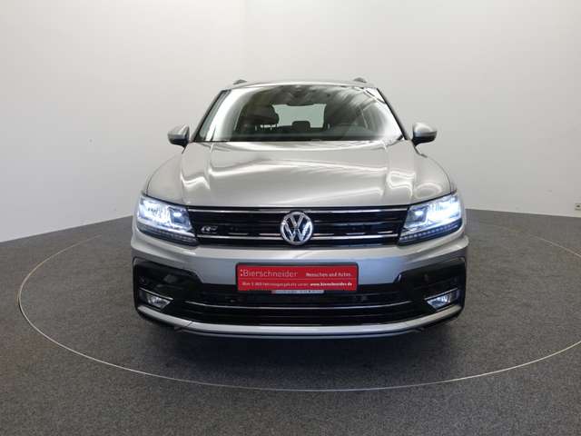 Volkswagen Tiguan 2.0 TDI DSG 4Mo. R-Line LED 19 AHK ACC