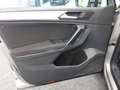 Volkswagen Tiguan 2.0 TDI DSG 4Mo. R-Line LED 19 AHK ACC Silber - thumbnail 17