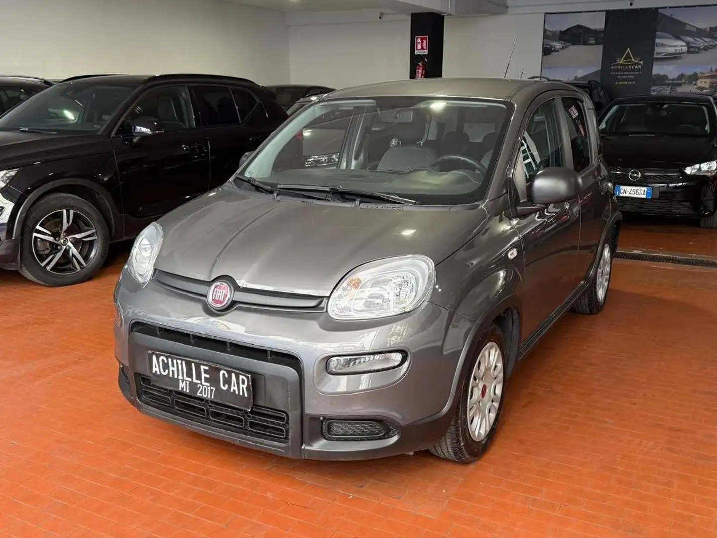 Fiat Panda 1.0 hybrid *PREZZO REALE* Gris - 1