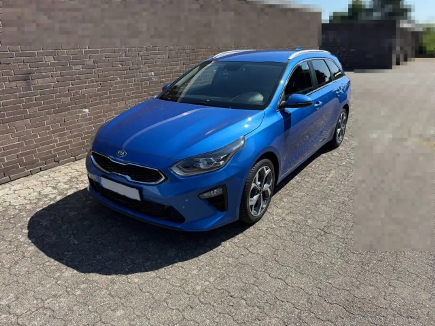 Kia Ceed SW / cee'd SW Ceed SW Diesel 1.6 CRDi Spirit Blau - 1