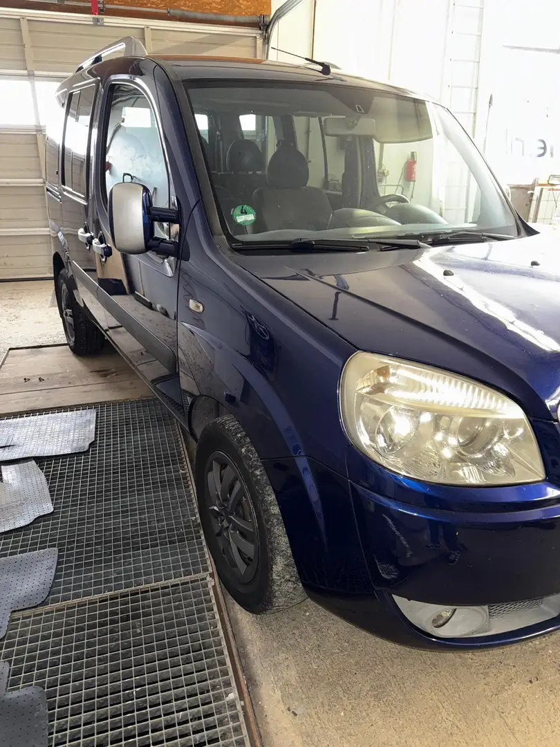 Fiat Doblo Doblo  5-Türer 1.4 8V Family Blu/Azzurro - 2