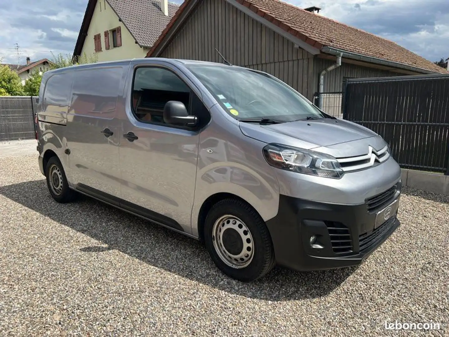 Citroen Jumpy 12 491 HT Fourgon M 2.0 BlueHDi120 S&S Driver - 1