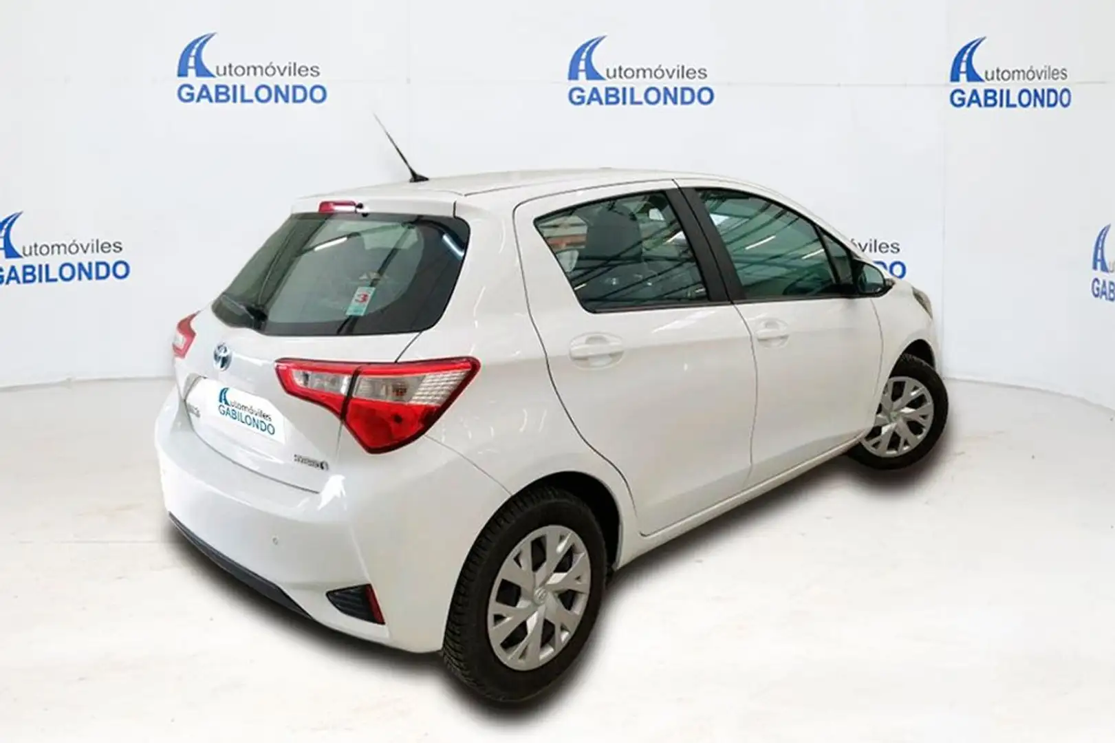Toyota Yaris 1.5 100H Active Blanco - 2