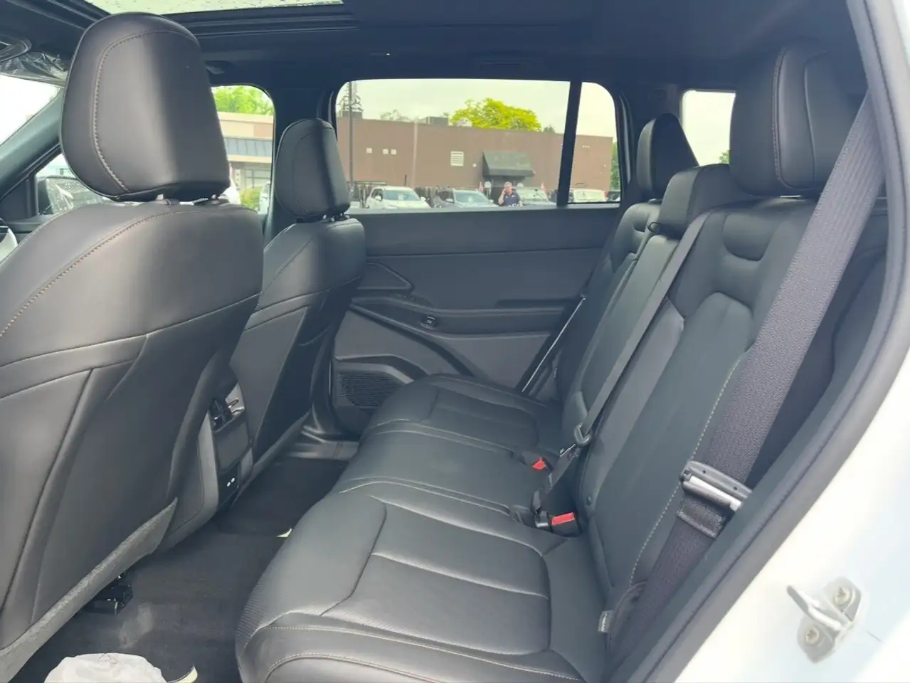 Jeep Cherokee снимка Jeep Cherokee