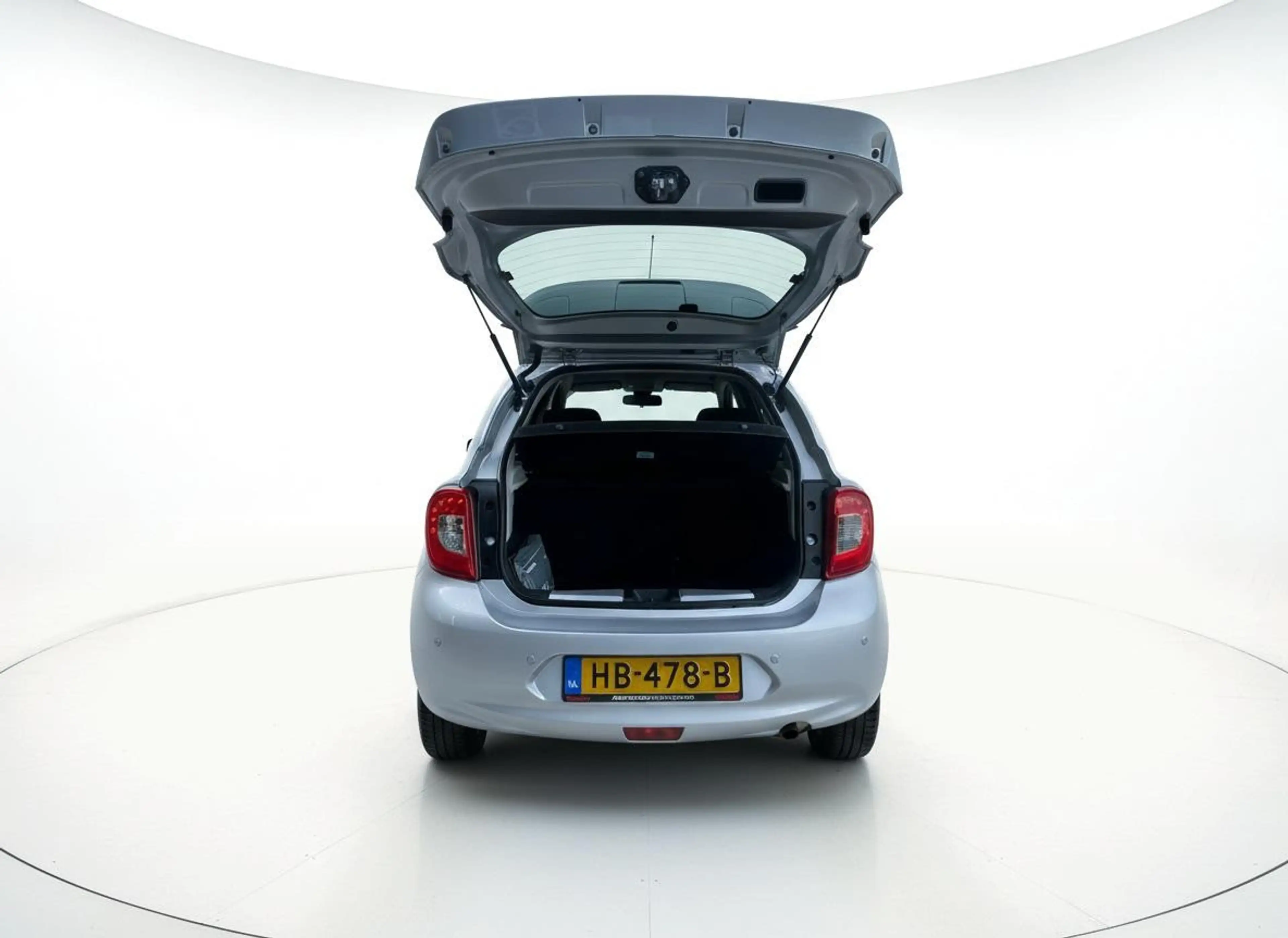 Nissan Micra 1.2 DIG-S Connect Edition — photo 5