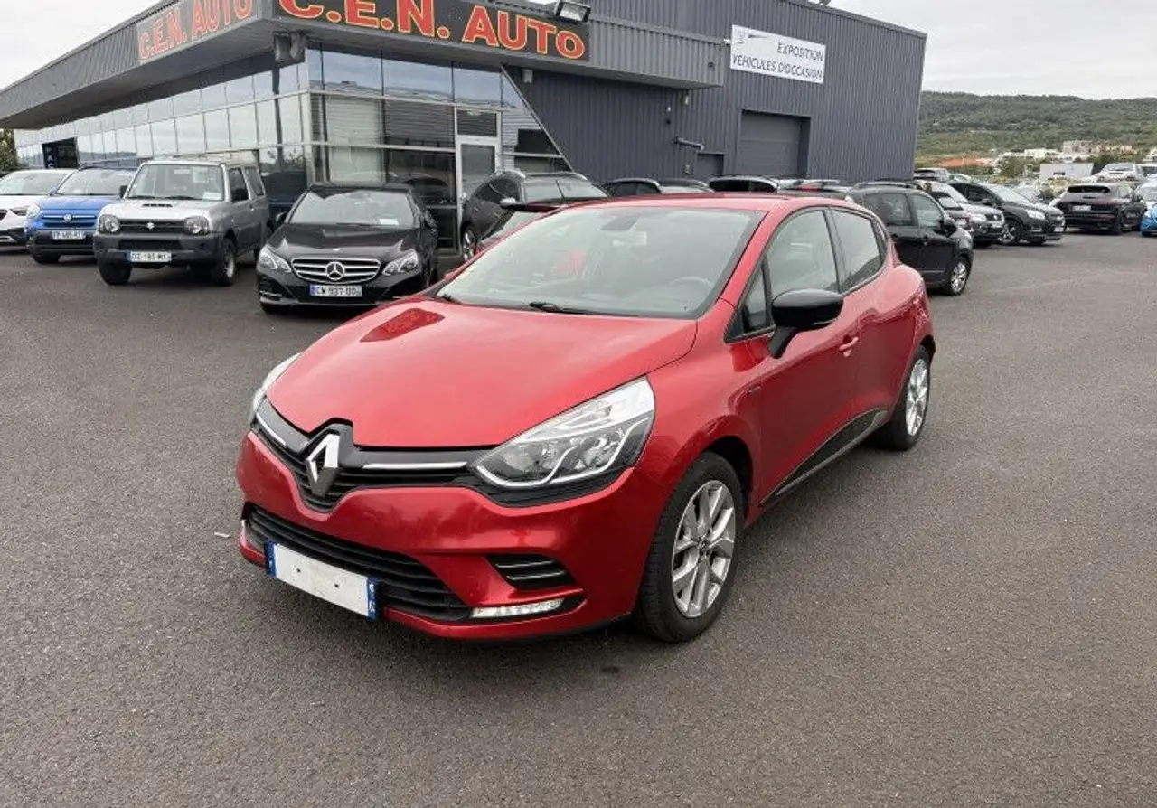 Renault Clio IV 1.5 DCI 90CH ENERGY LIMITED 5P EURO6C — photo 1 of 14