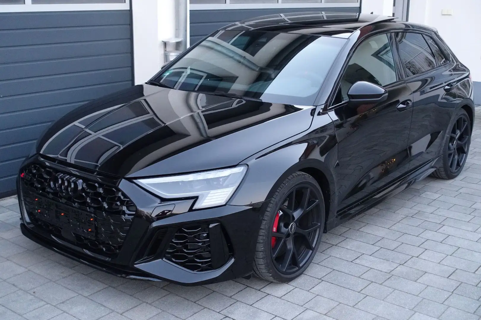 Audi RS3 Sportback Carbon Pano Raute-rot Matrix Fekete - 1