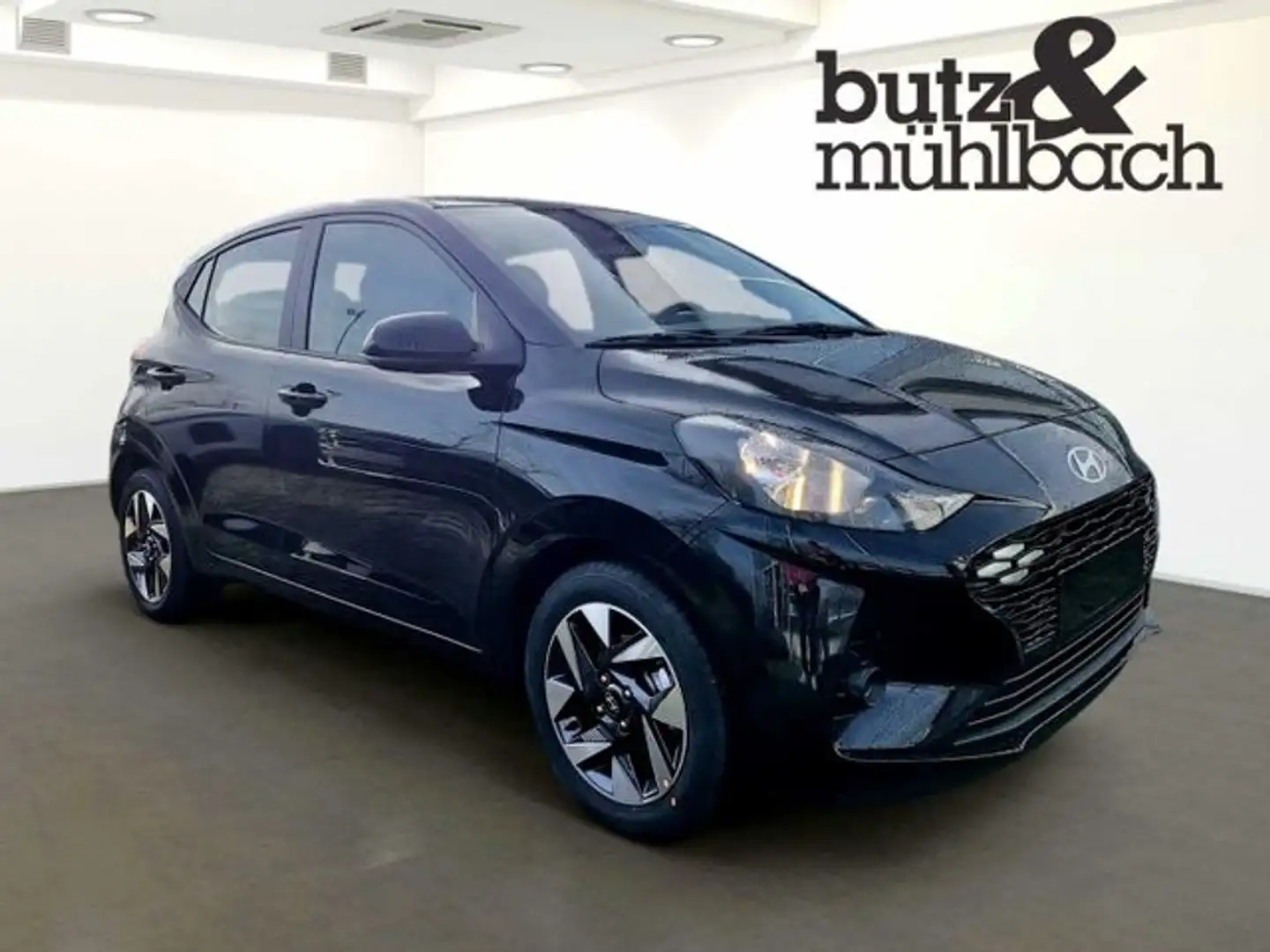 Hyundai i10 1.0 5-MT 2WD Trend Noir - 2