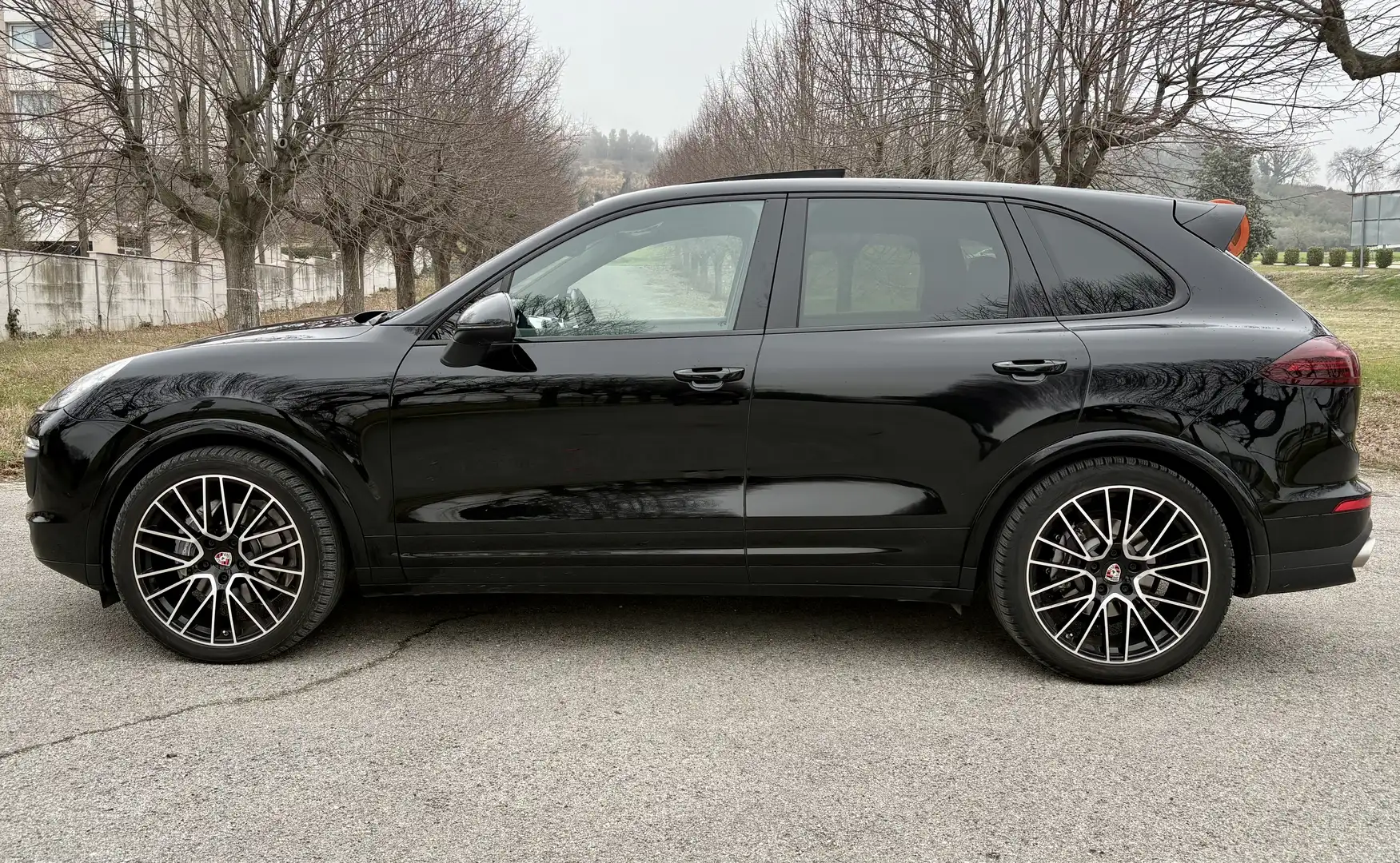 Porsche Cayenne 3.0 DIESEL - 1