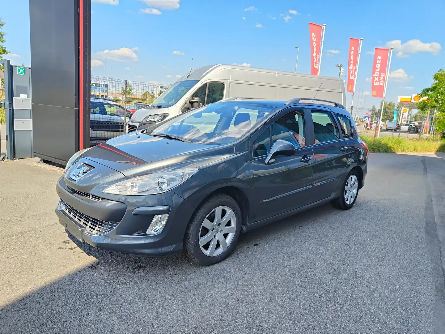 Peugeot 308 308SW 120 VTi Automatik Platinum Grijs - 1