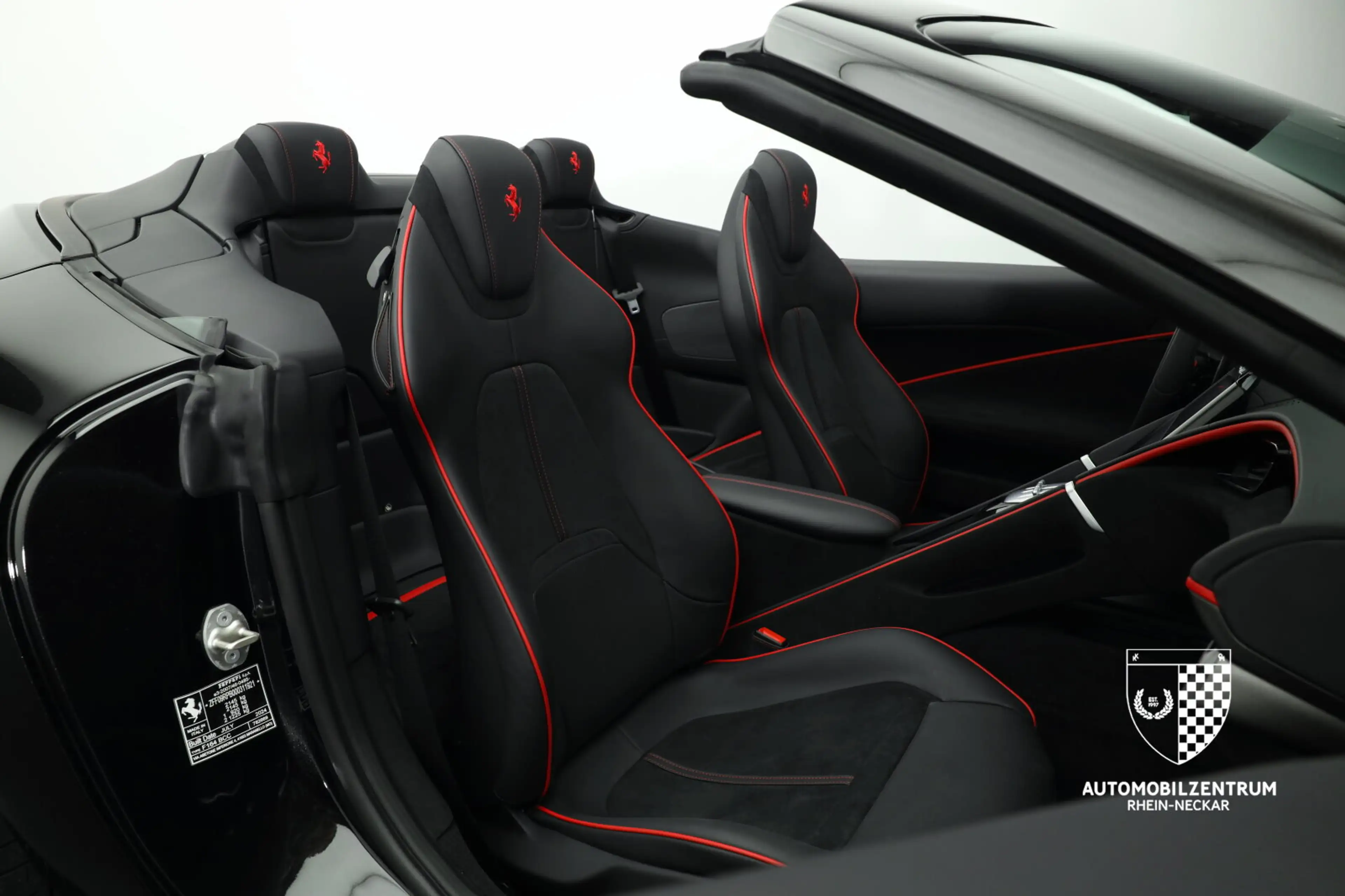 Ferrari Roma Roma Spider Carbon-LED/JBL/Shields/NeroDaytona — photo 14