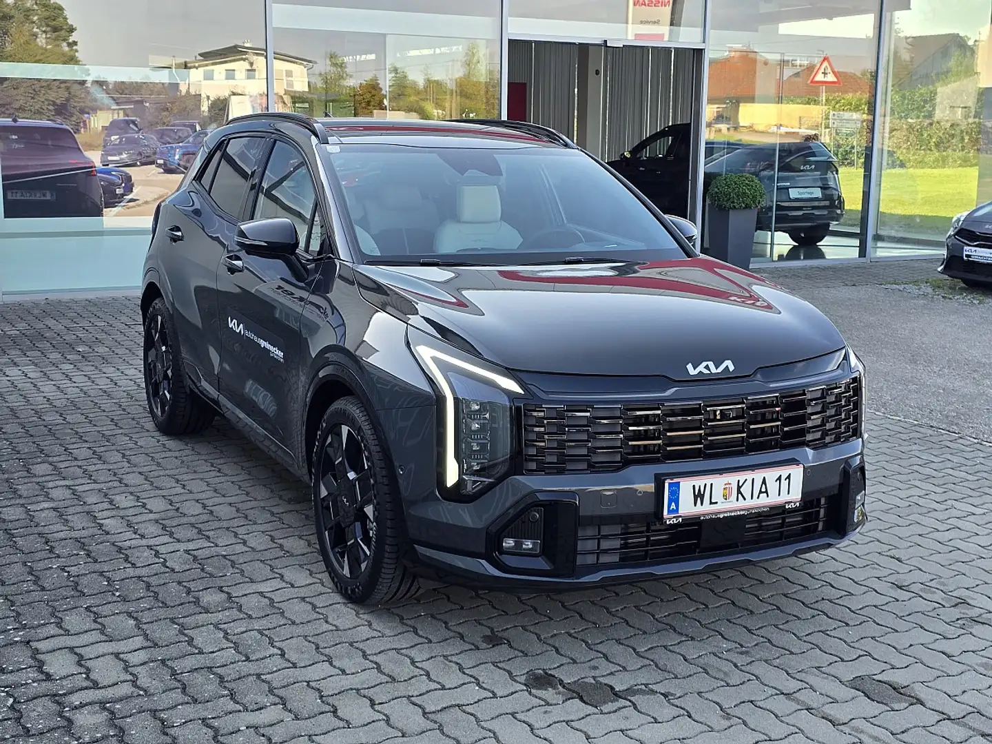 Kia Sportage 1,6 TGDI 48V GT-Line AWD DCT - ! FACELIFT ! Grau - 2