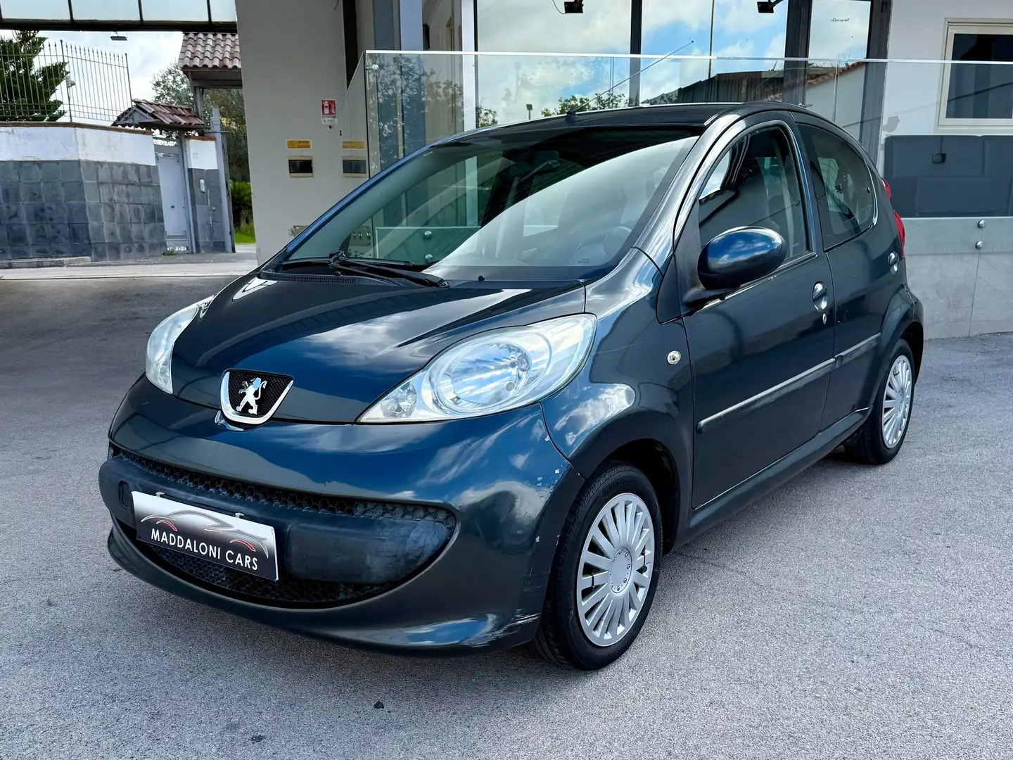 Peugeot 107 107 2005 5p 1.0 12v Plaisir Grau - 1