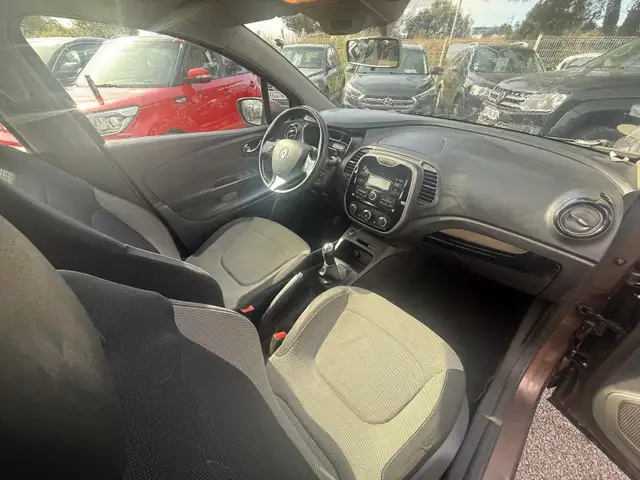 Renault Captur view 14