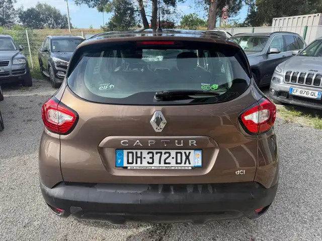 Renault Captur view 4