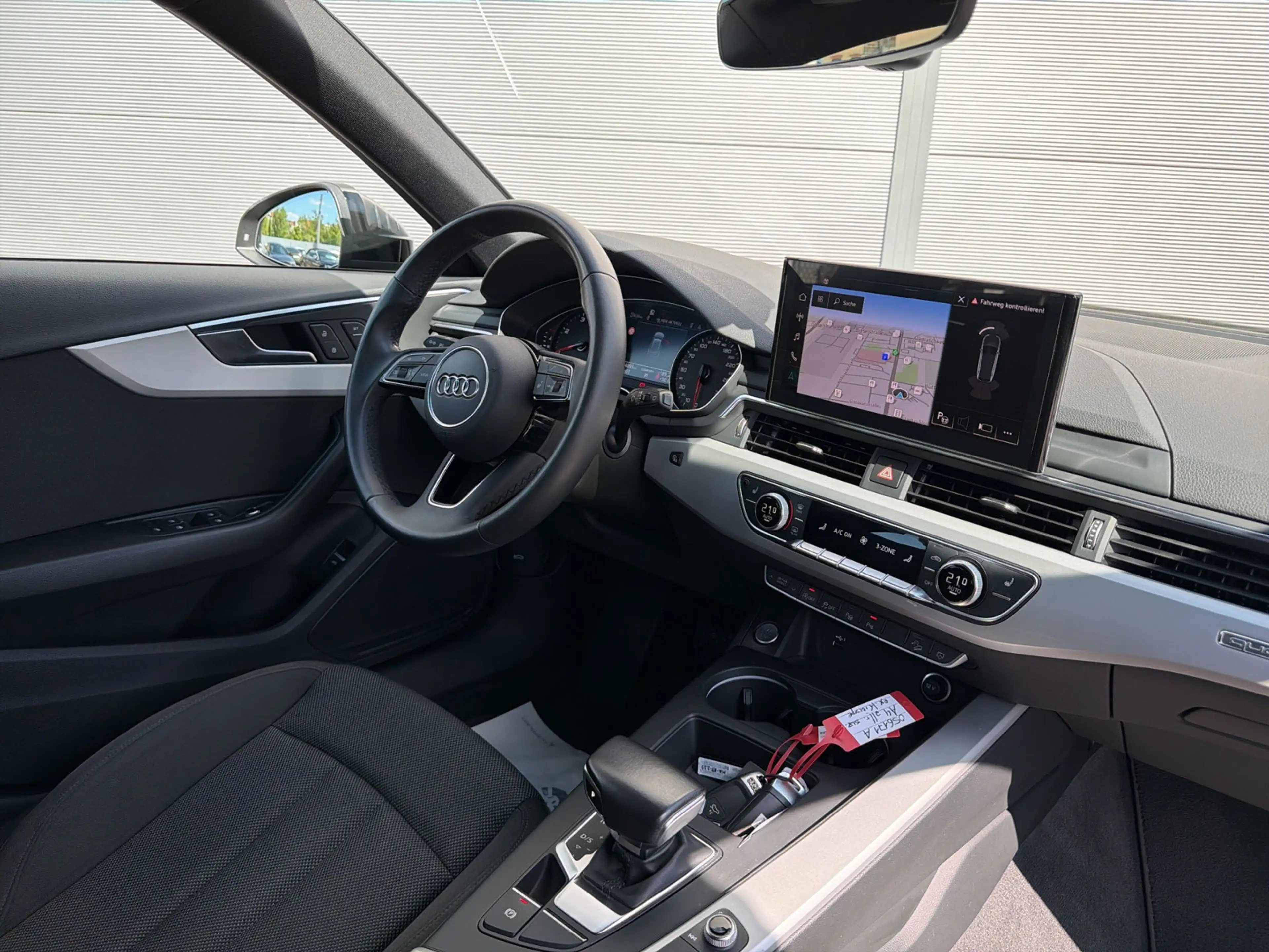 Audi A4 allroad 40 TDI qu AHK Navi Kamera — photo 13