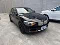 BMW 114 i 5p. Urban Schwarz - thumbnail 3