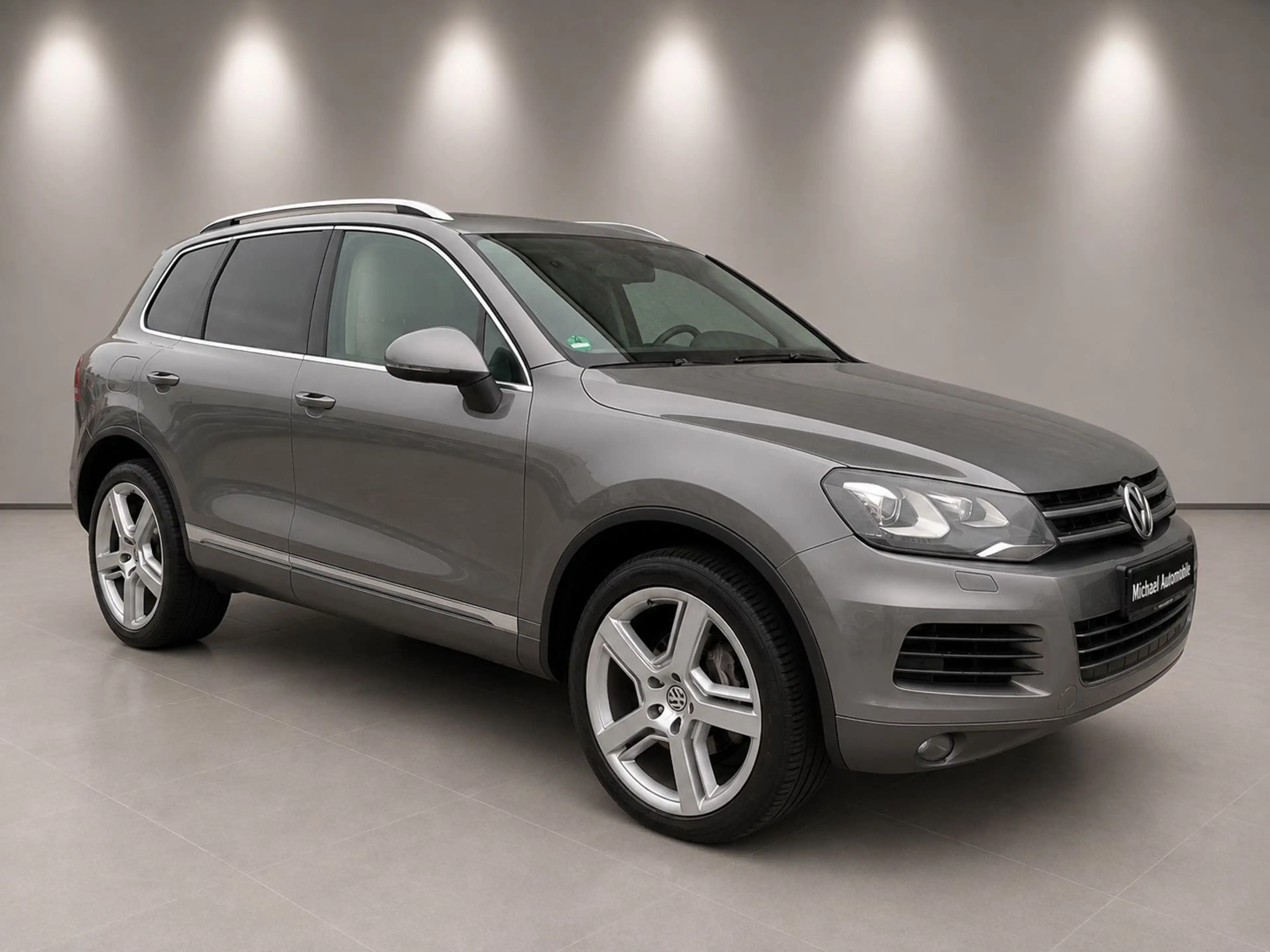 Volkswagen Touareg V6 TDI/AHK/RFK/Standheizung/Luftfederung
