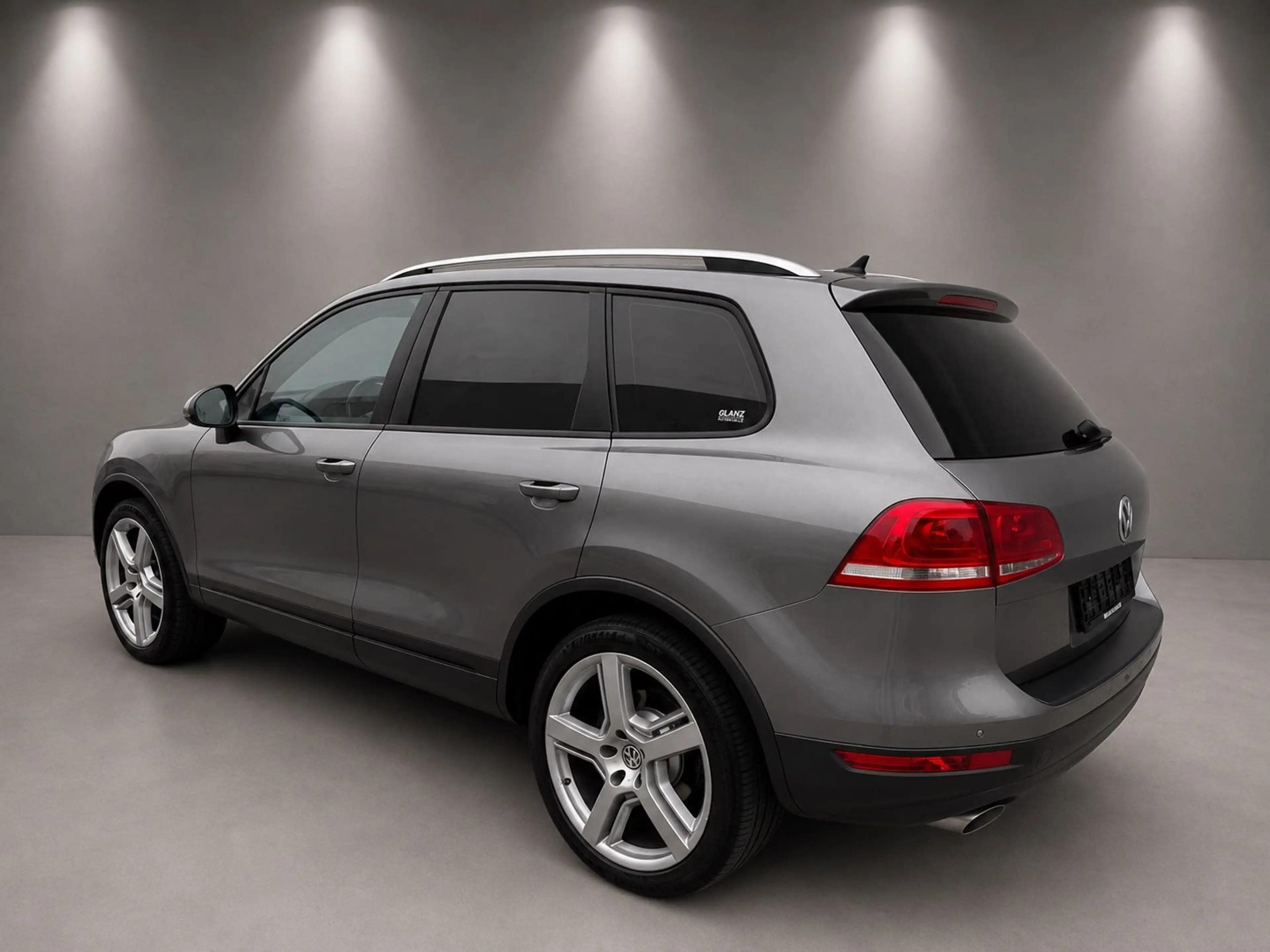 Volkswagen Touareg V6 TDI/AHK/RFK/Standheizung/Luftfederung — photo 7