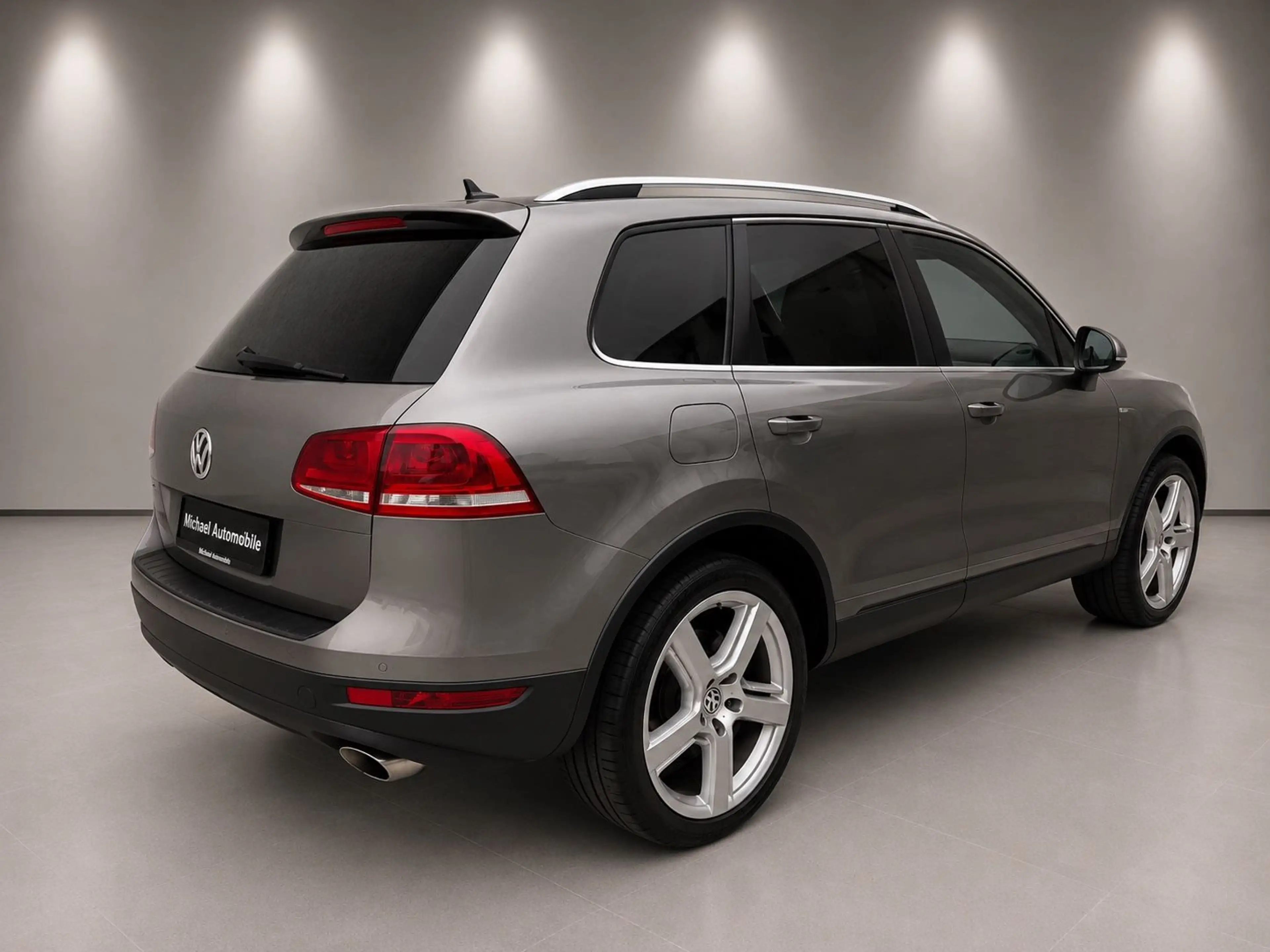 Volkswagen Touareg V6 TDI/AHK/RFK/Standheizung/Luftfederung — photo 3