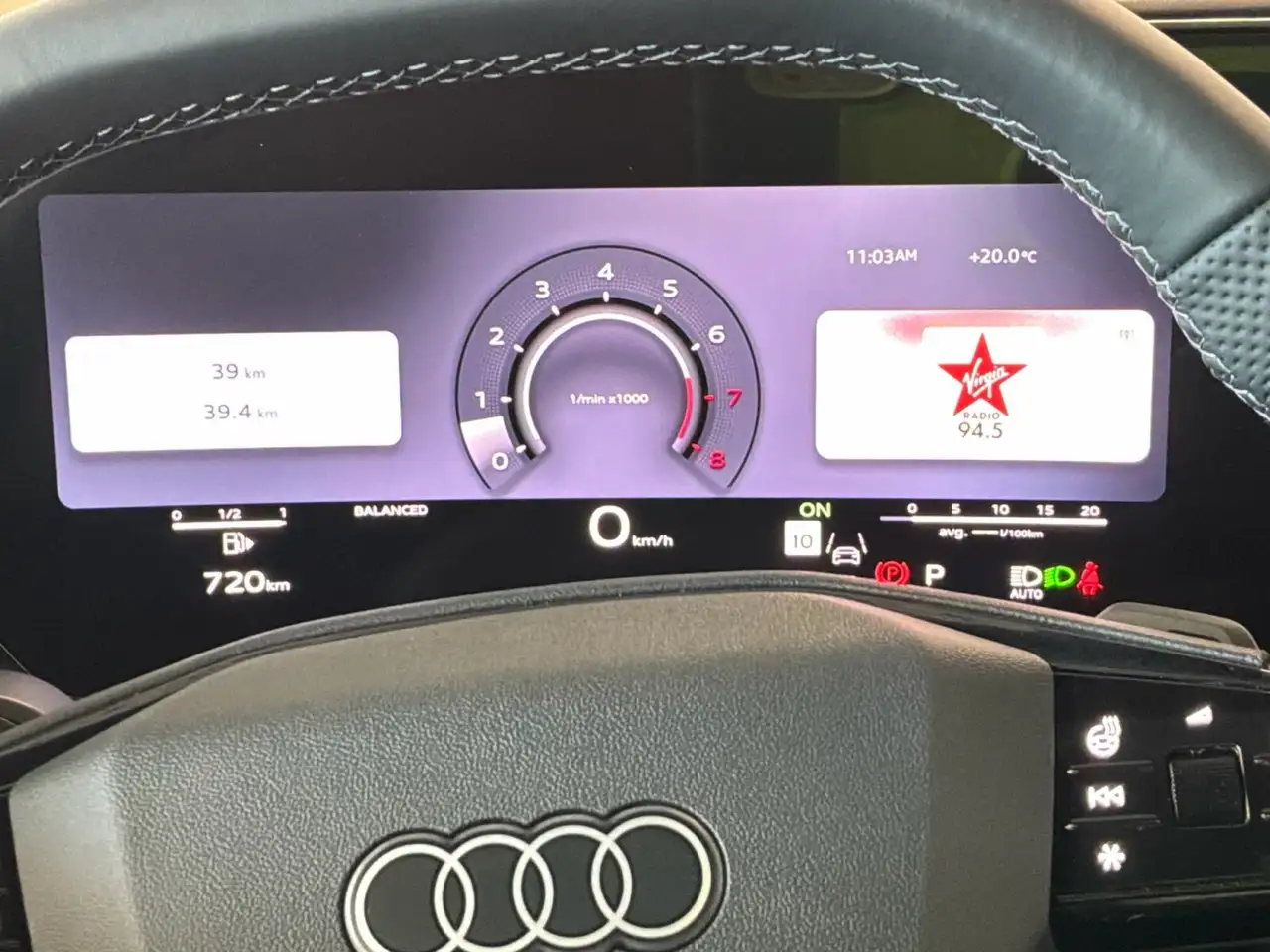 Audi SQ5 2026 — фото 12