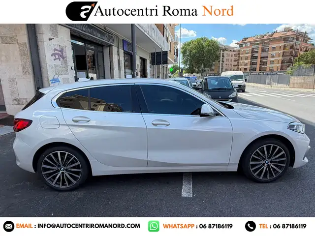 BMW 1 Series view 11
