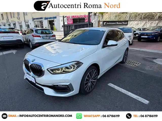 BMW 1 Series view 9
