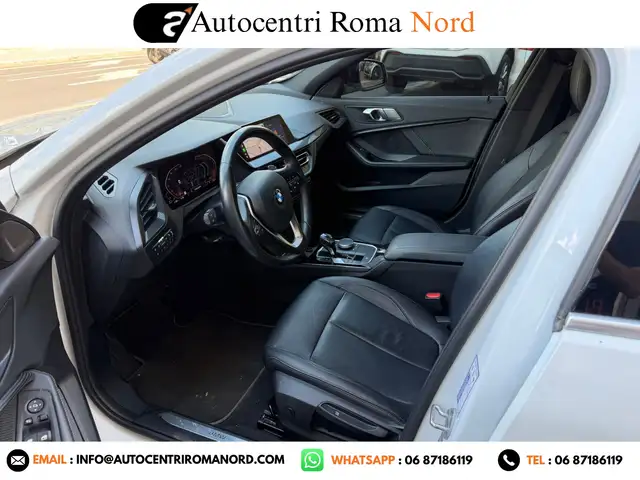 BMW 1 Series view 5
