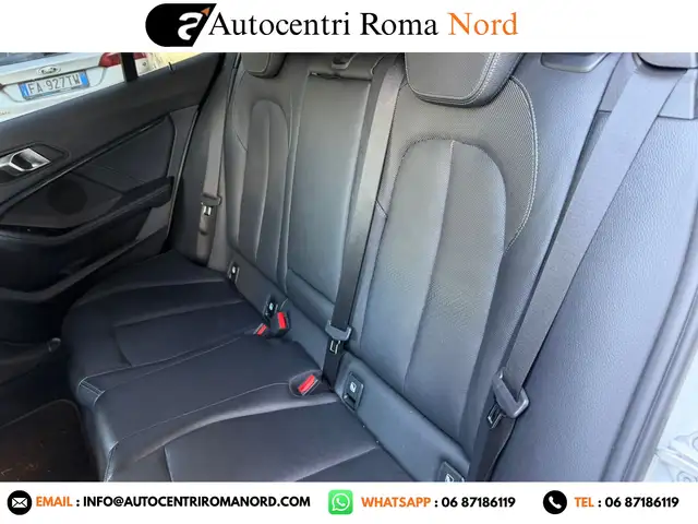 BMW 1 Series view 14
