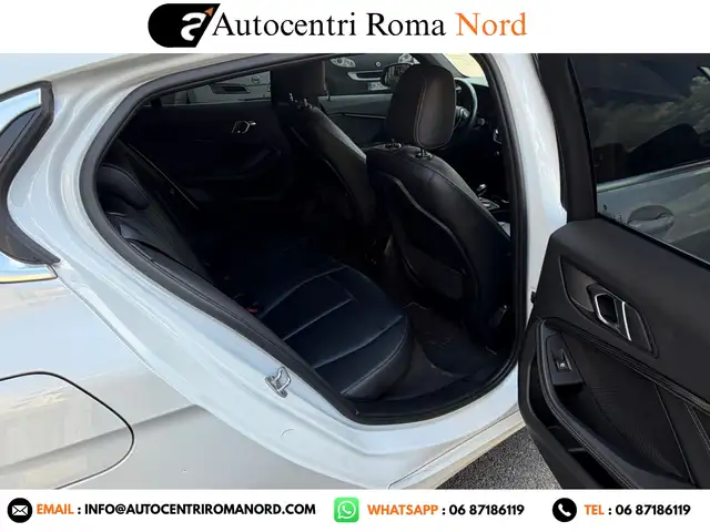 BMW 1 Series view 15