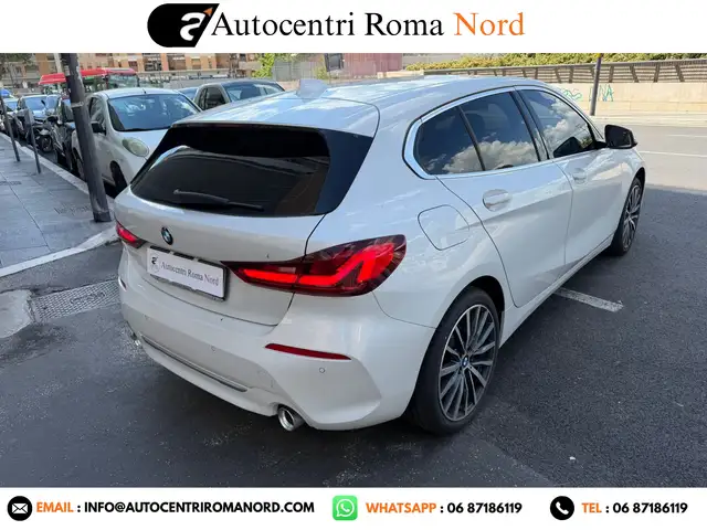BMW 1 Series view 12