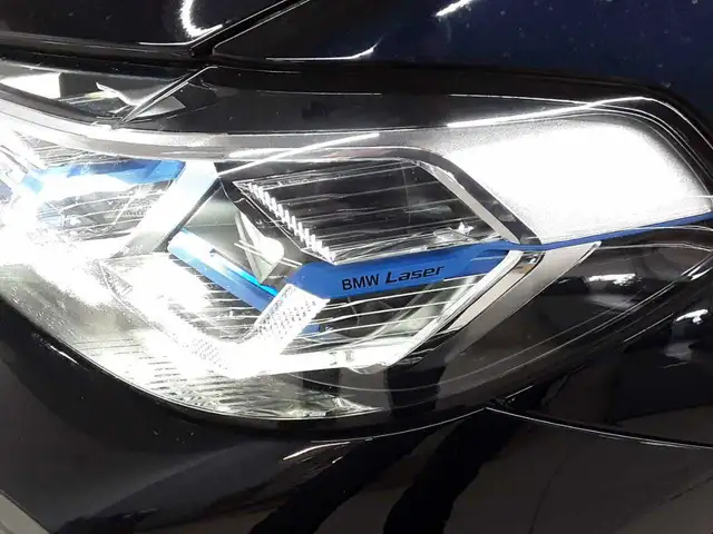 BMW X3 view 19