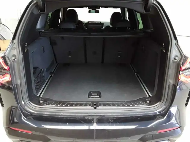 BMW X3 view 15