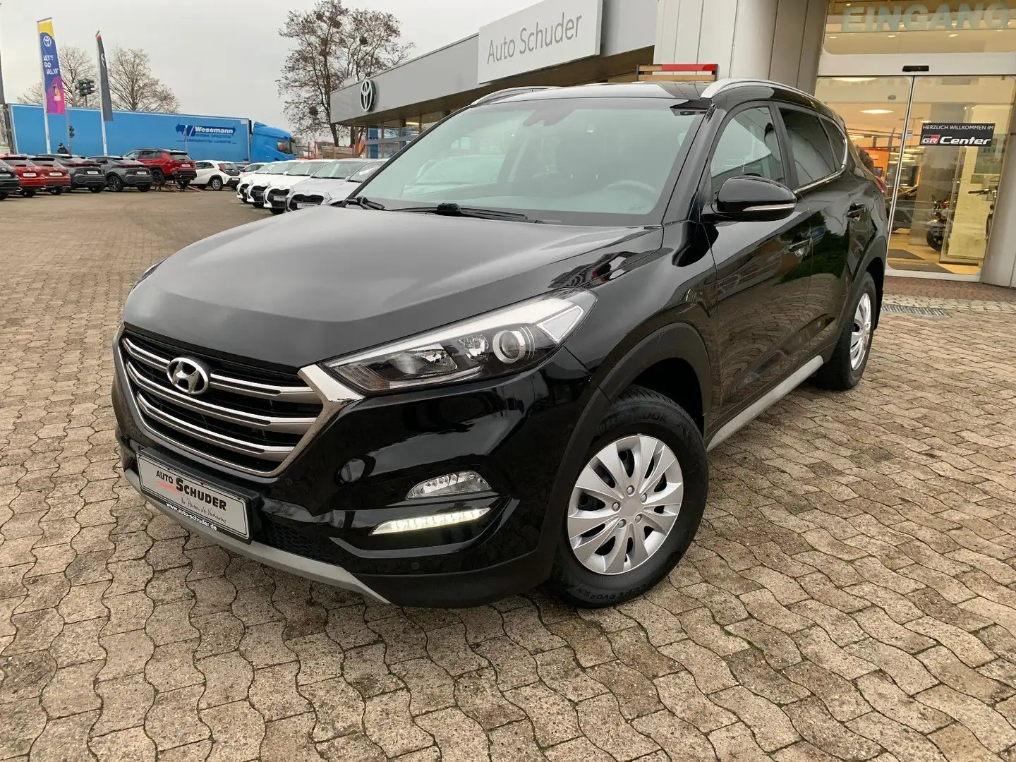 Hyundai TUCSON 2WD 1,6 Negro - 1