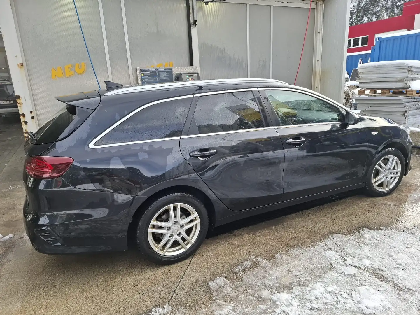 Kia Ceed / cee'd ceed 1,6 CRDi ISG Silber DCT Silber Schwarz - 2