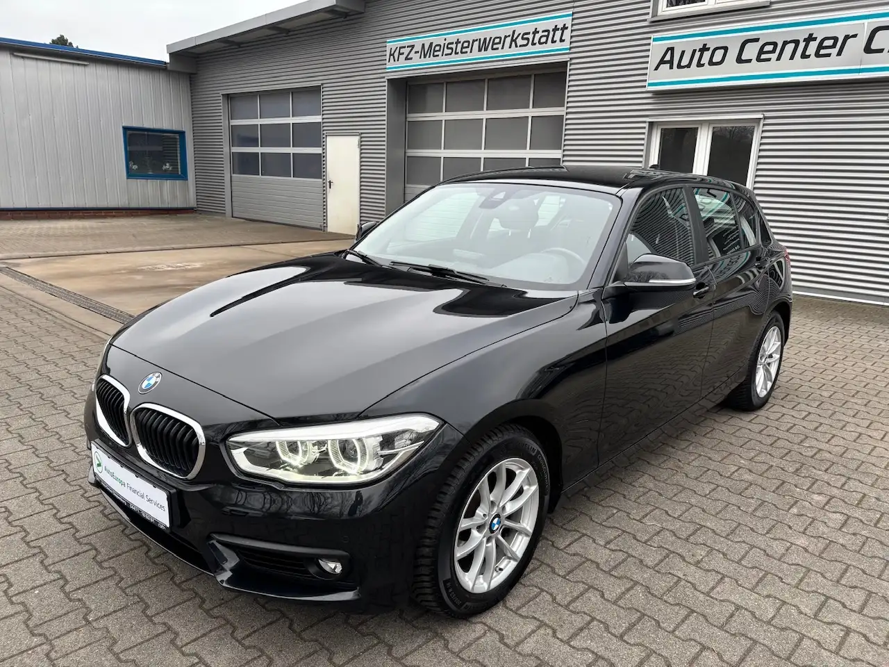 BMW 120