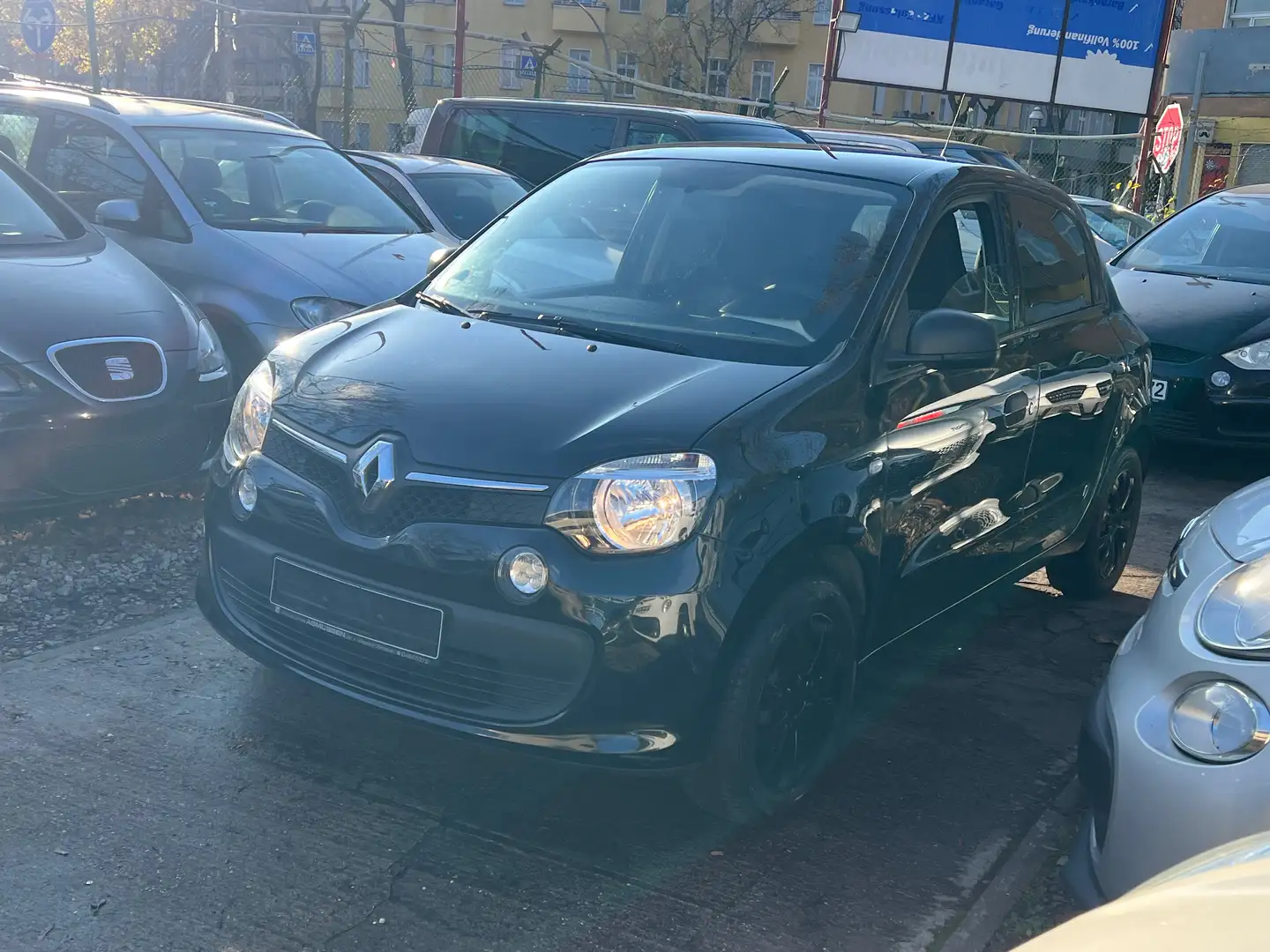 Renault Twingo 1.0 Life *KLIMA+EURO6* 110.000KM 2018 Noir - 2