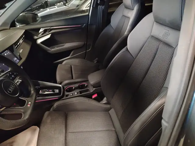 Audi A3 view 9