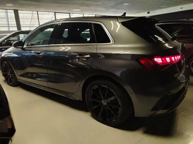 Audi A3 view 5