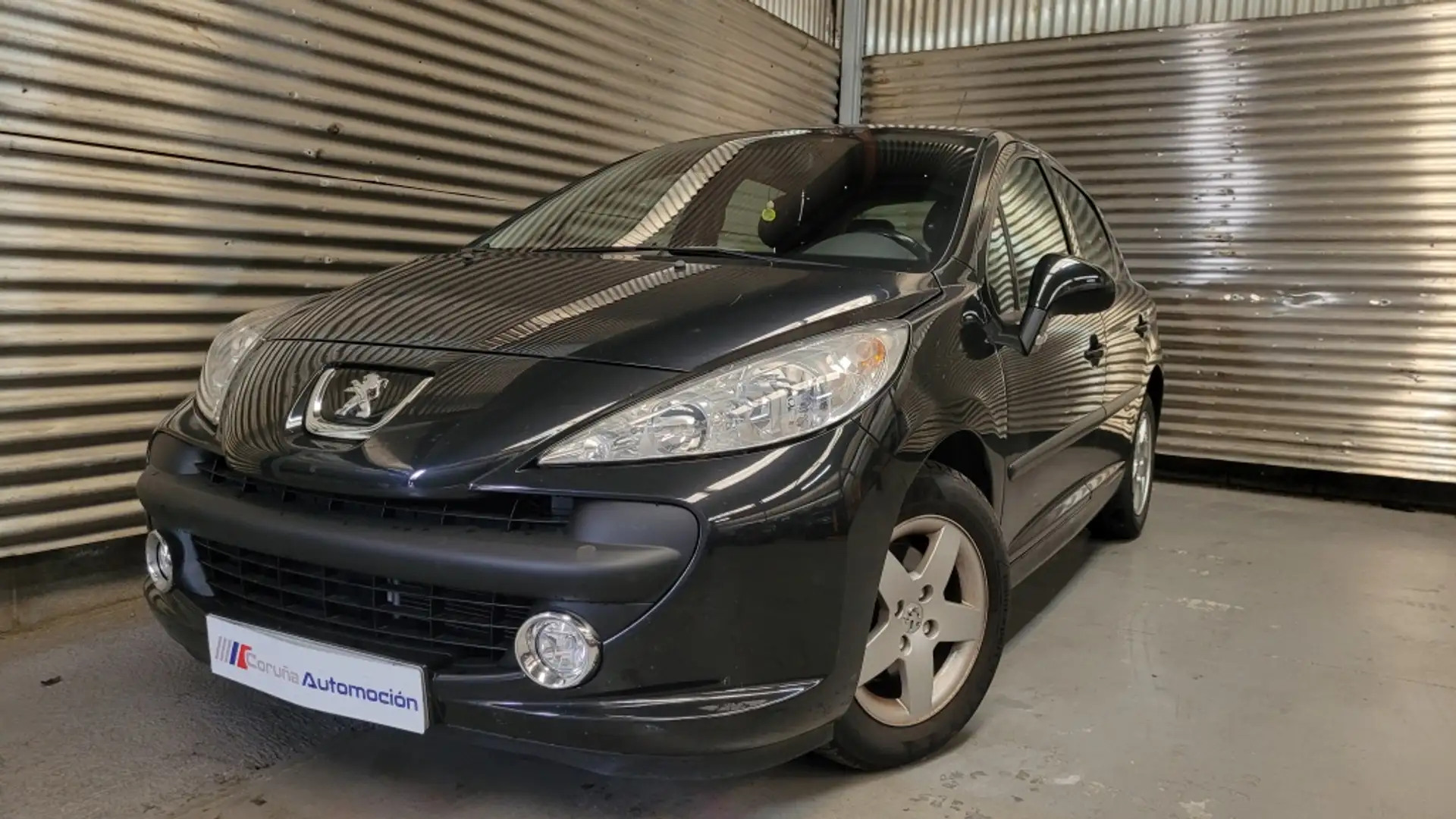Peugeot 207 1.4 VTi 16v Sport - 1