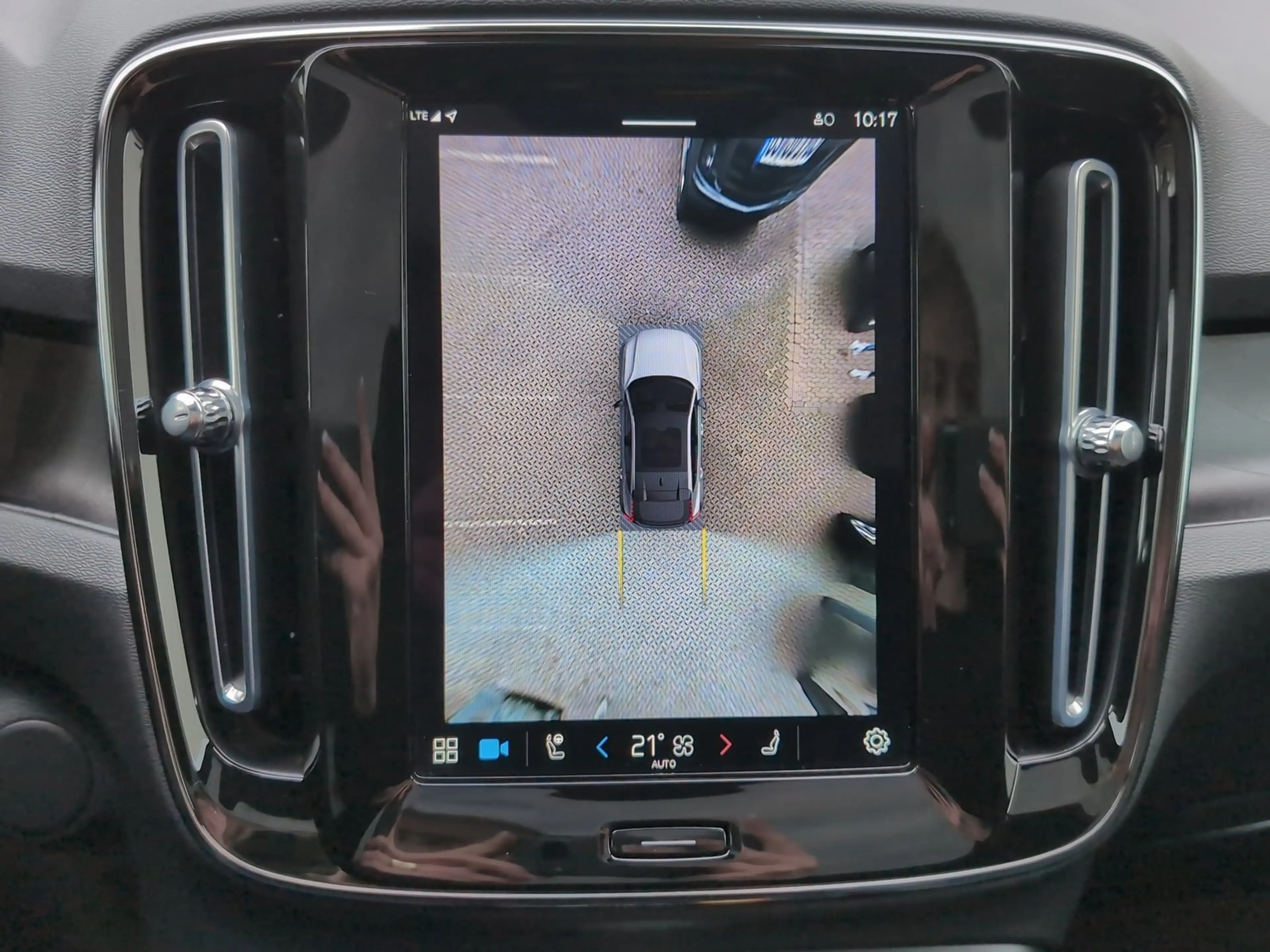 Volvo C40 +Recharge+Single+Motor+Ultimate+Standhz+360°K — photo 8